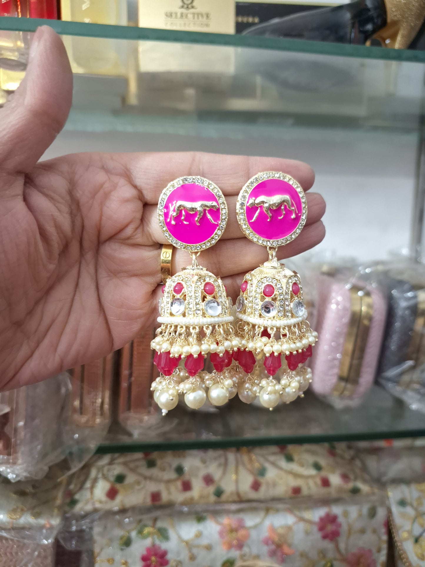 Sabya Jhumka