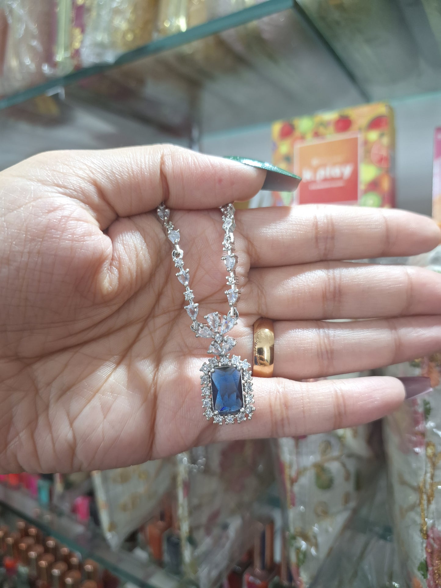 Alia Starcut AD Jewellery Set