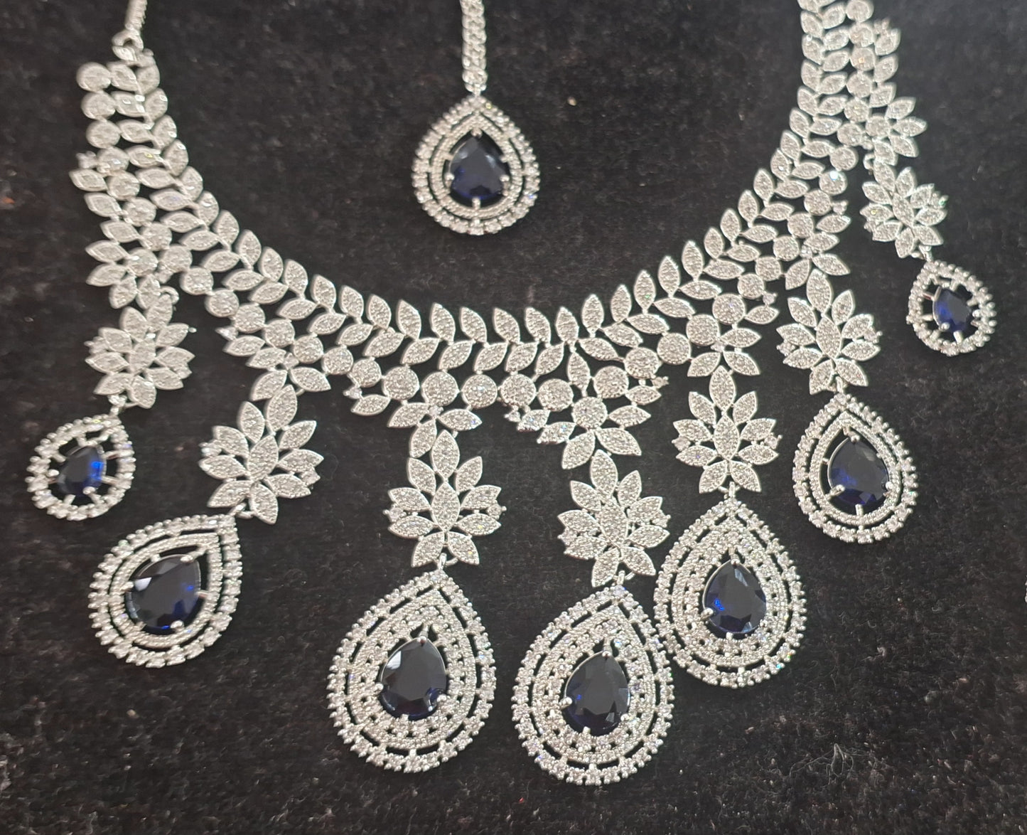 Celebrity Inspired Starcut AD Jewellery Set