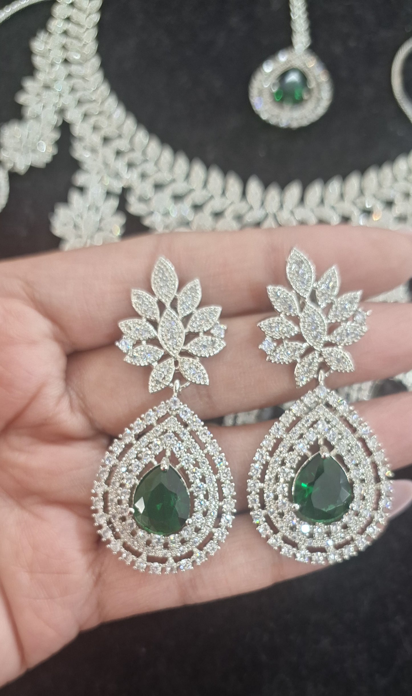Celebrity Inspired Starcut AD Jewellery Set