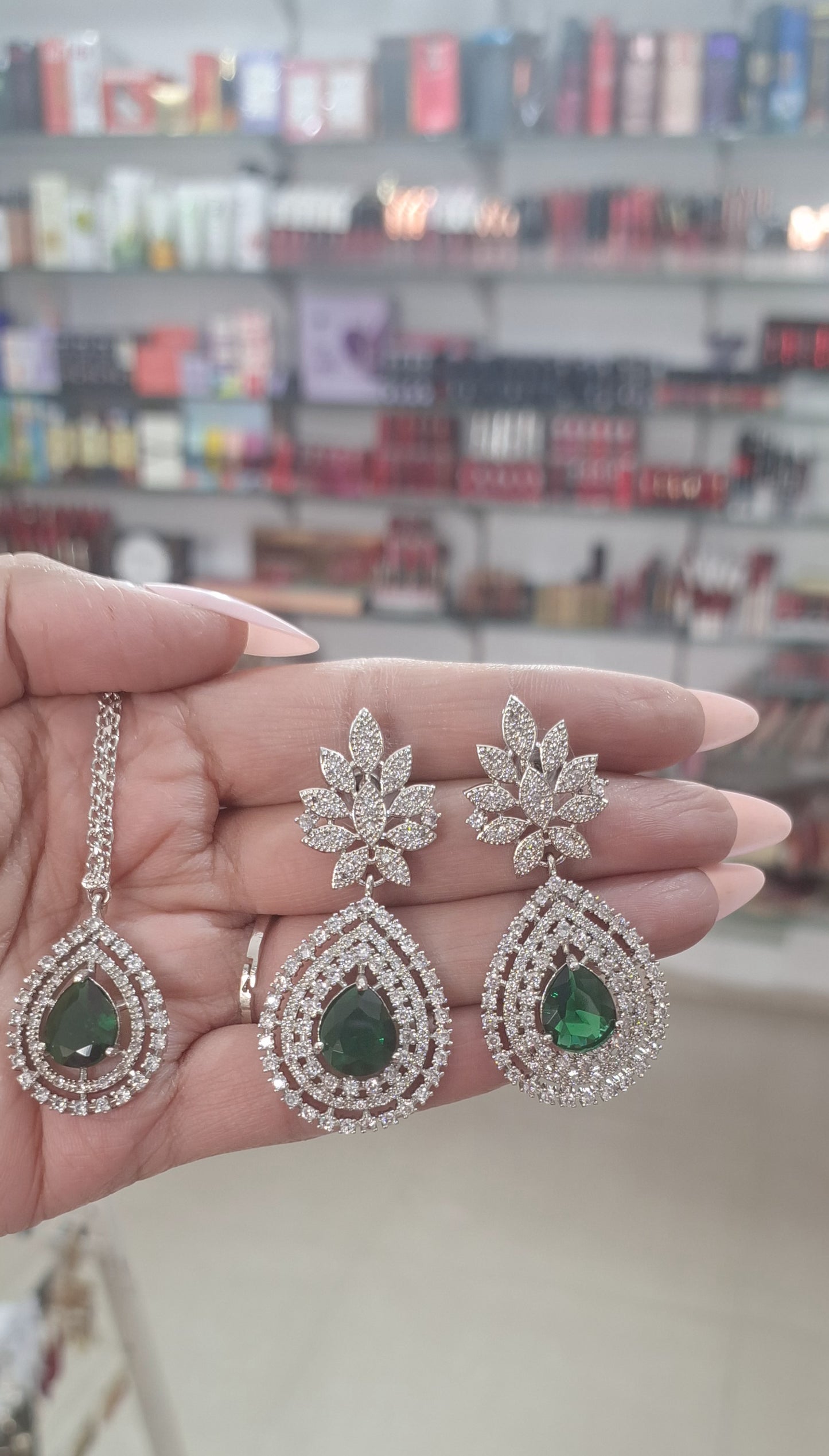 Celebrity Inspired Starcut AD Jewellery Set