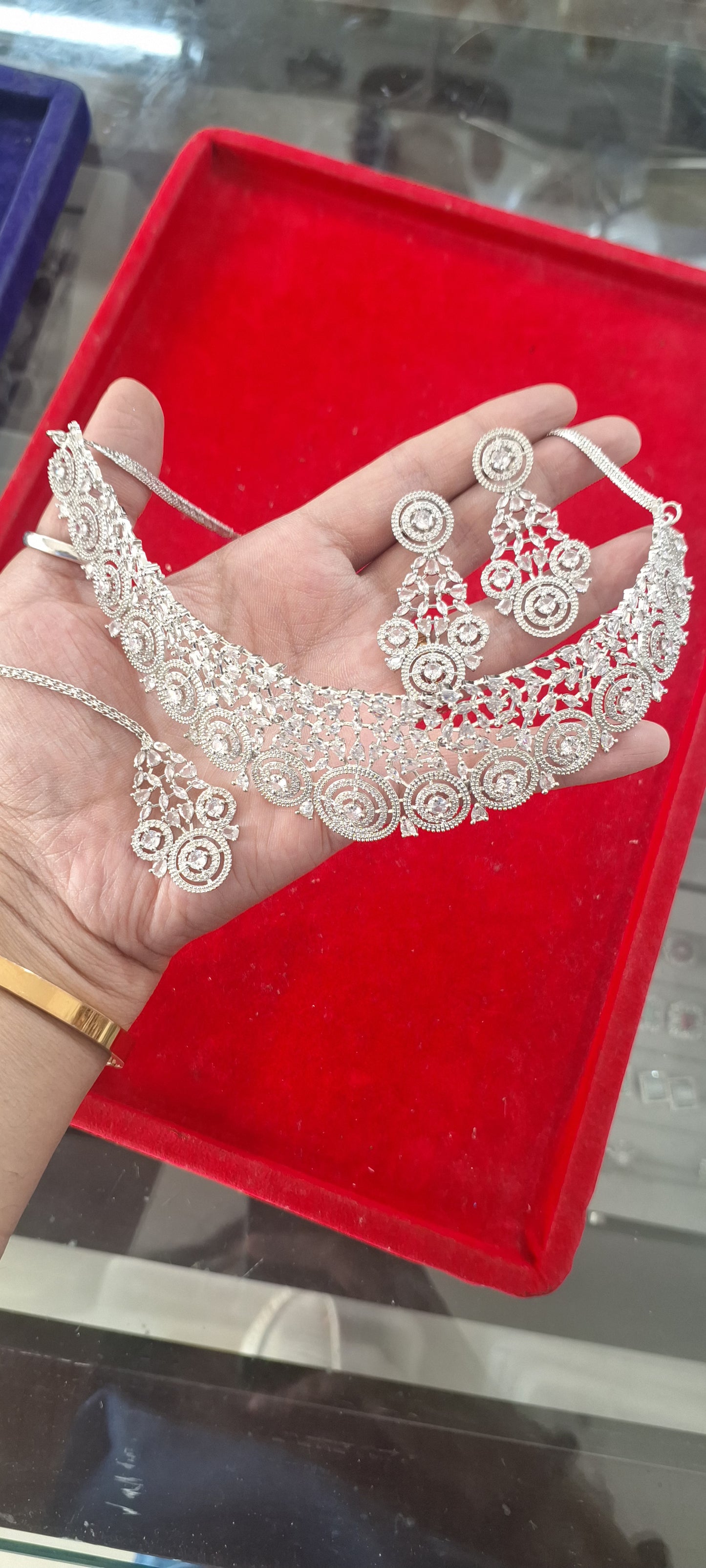 Starcut AD Jewellery Set
