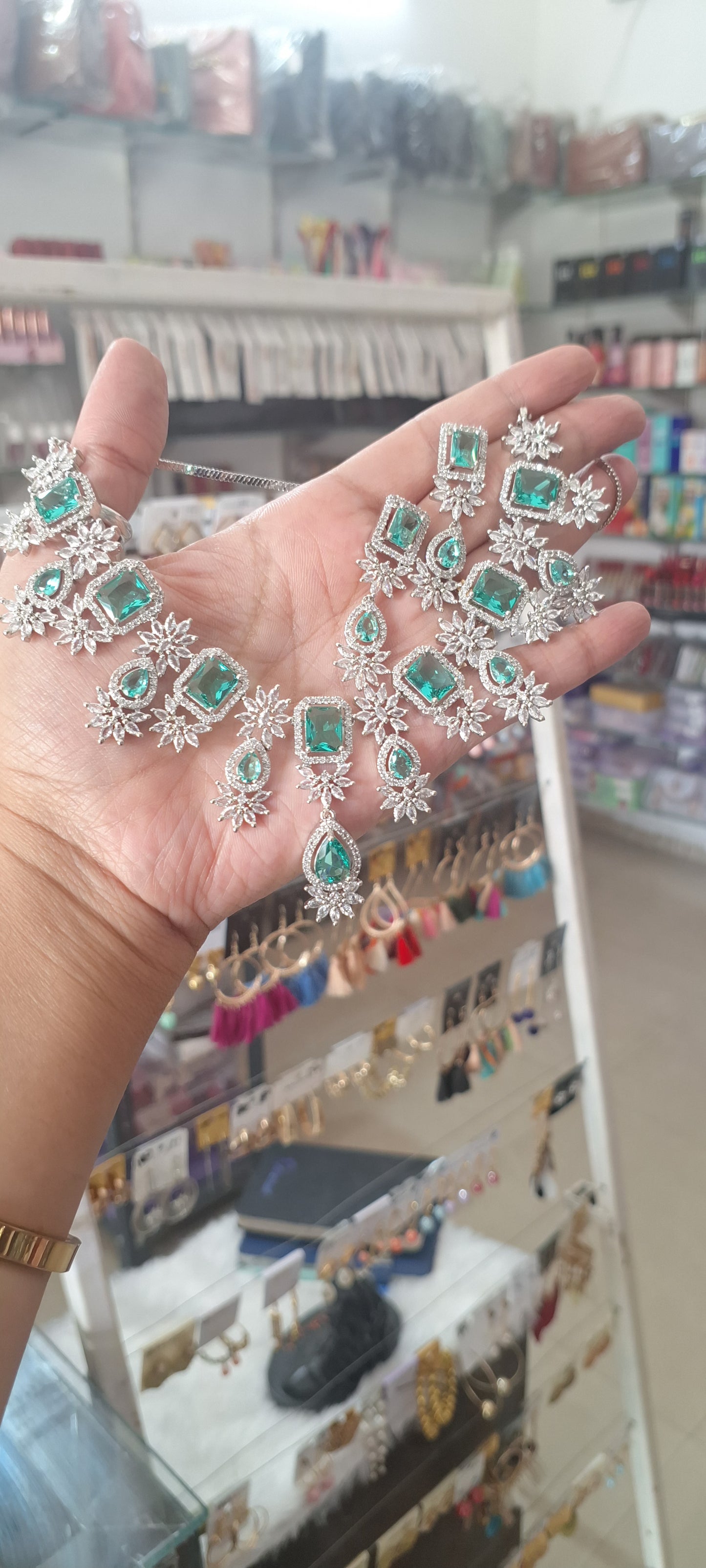 Starcut AD Jewellery Set