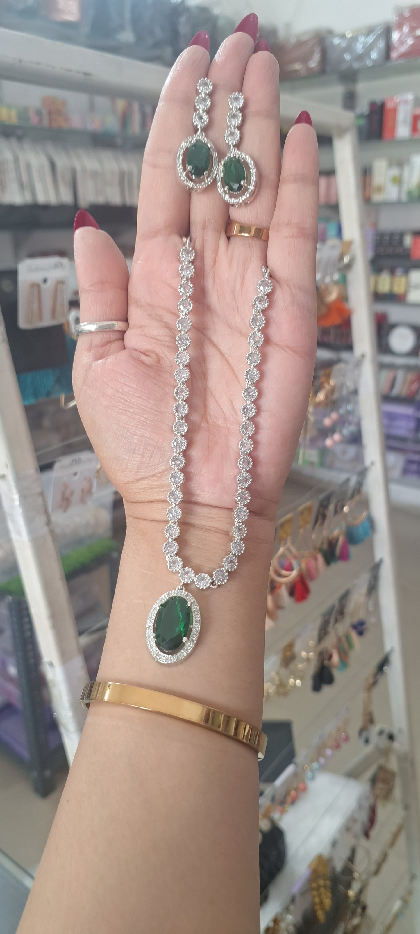 Starcut AD Jewellery Set