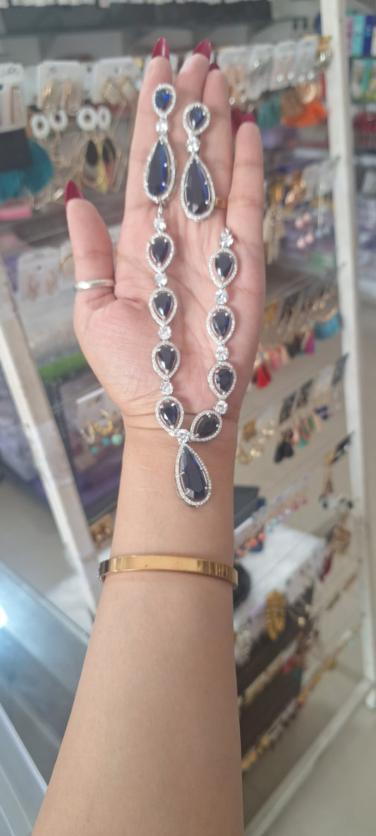 Starcut AD Jewellery Set