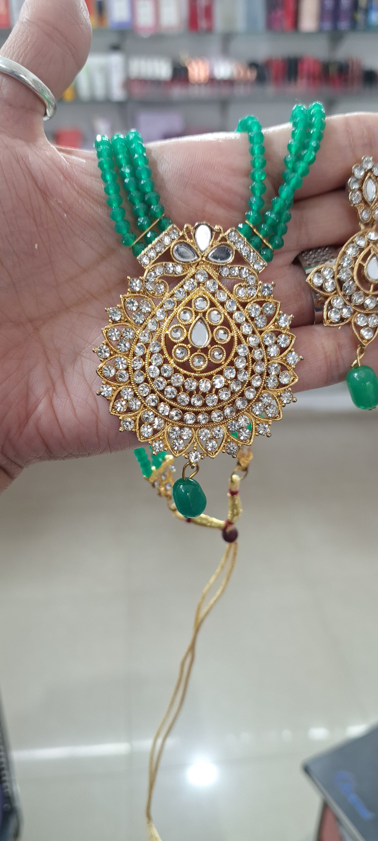 Rani Haar