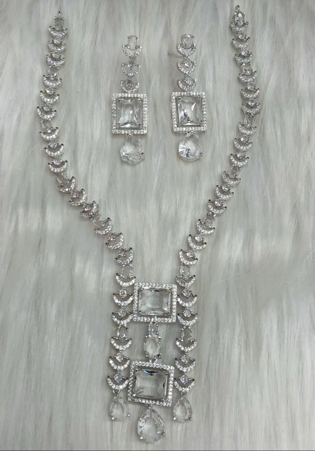 Starcut AD Jewellery Set