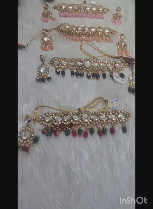 Choker Set