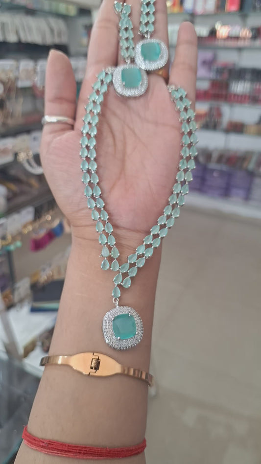 Starcut AD Jewellery Set