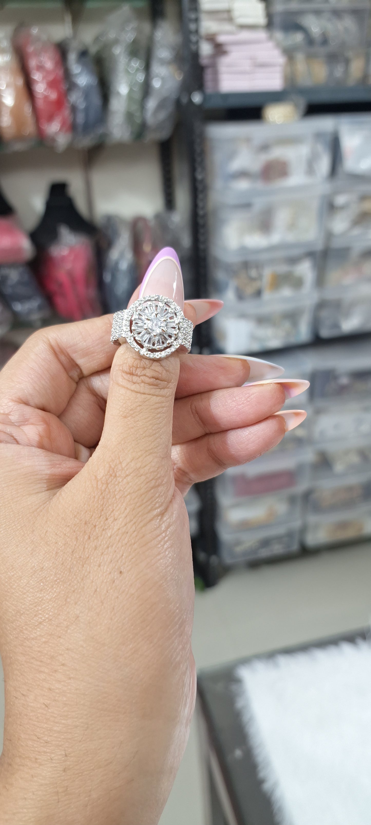Starcut AD Solitaire Ring