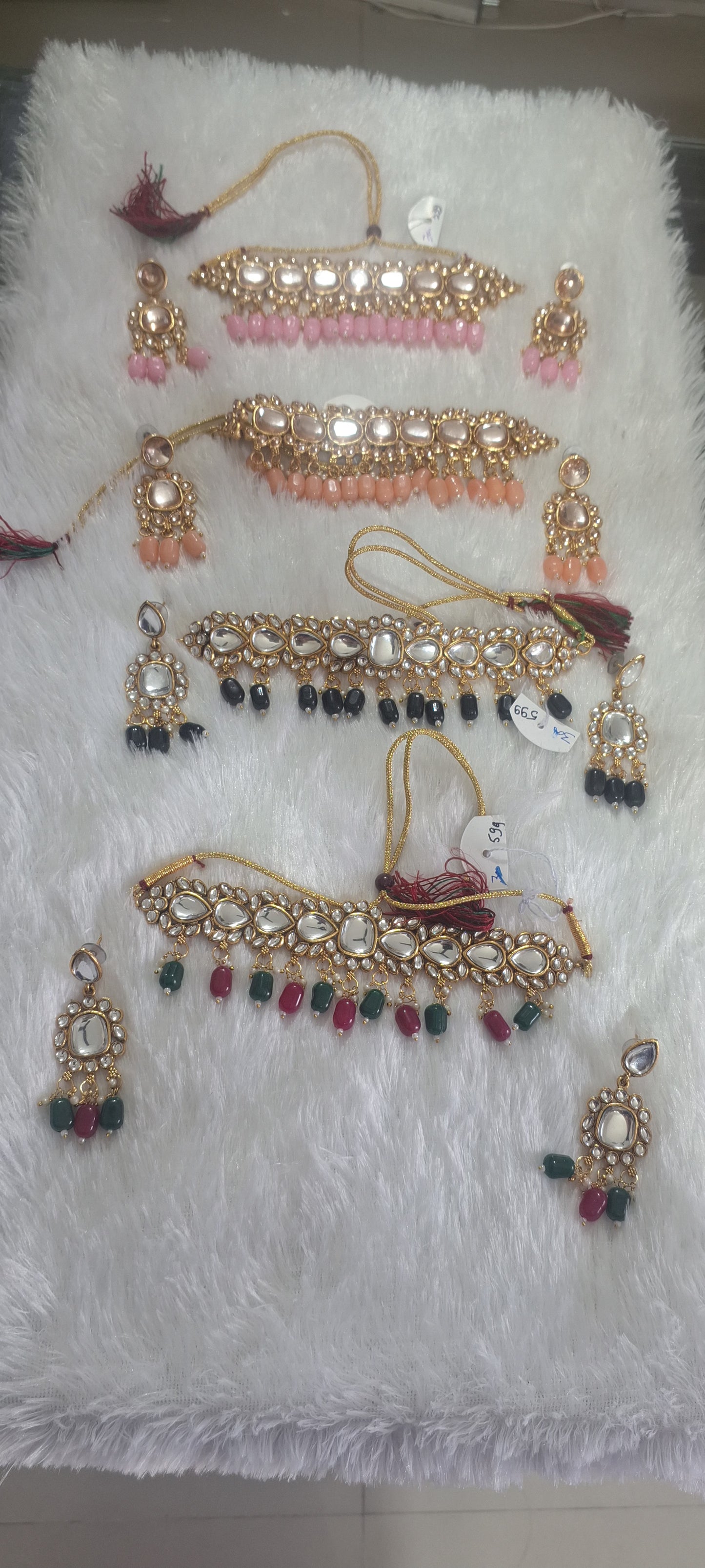 Choker Set