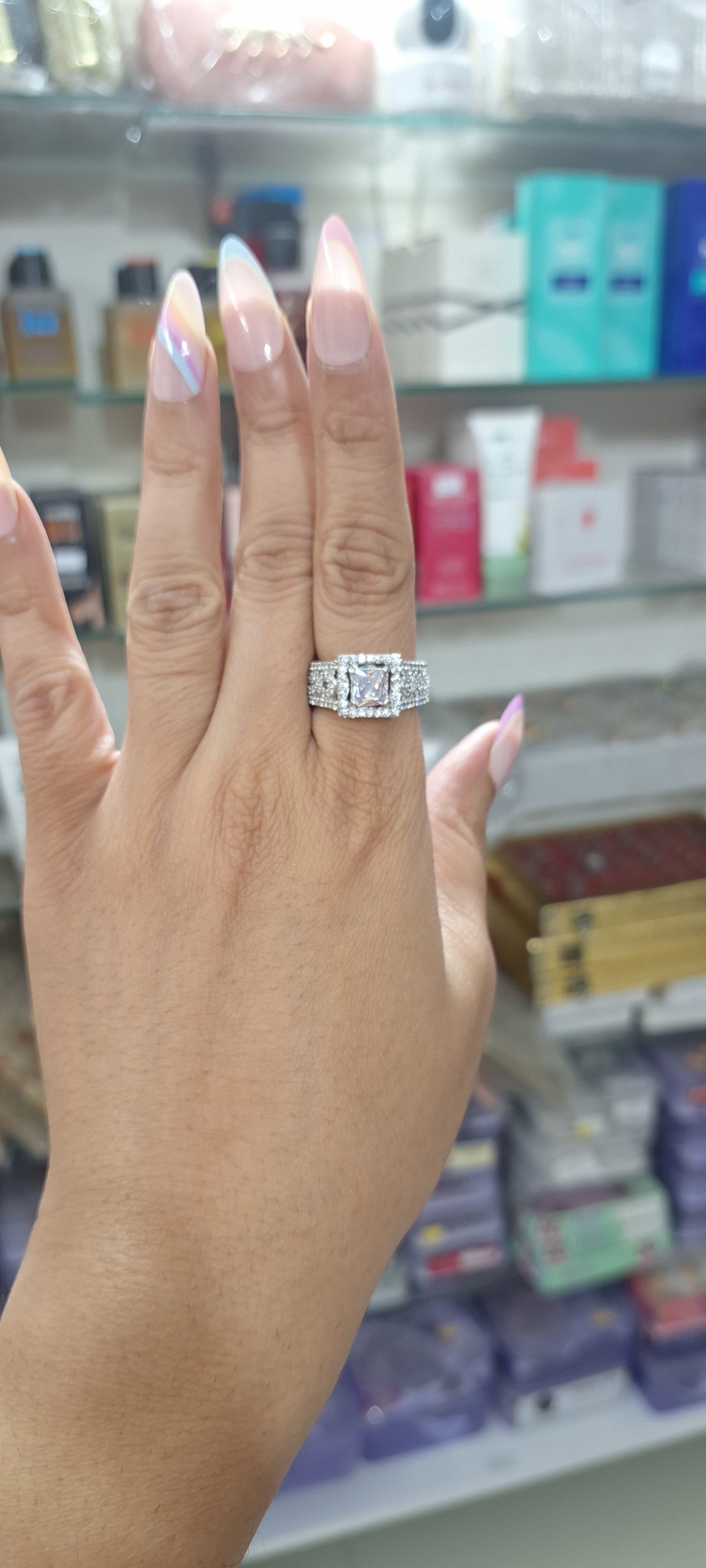 Starcut AD Solitaire Ring