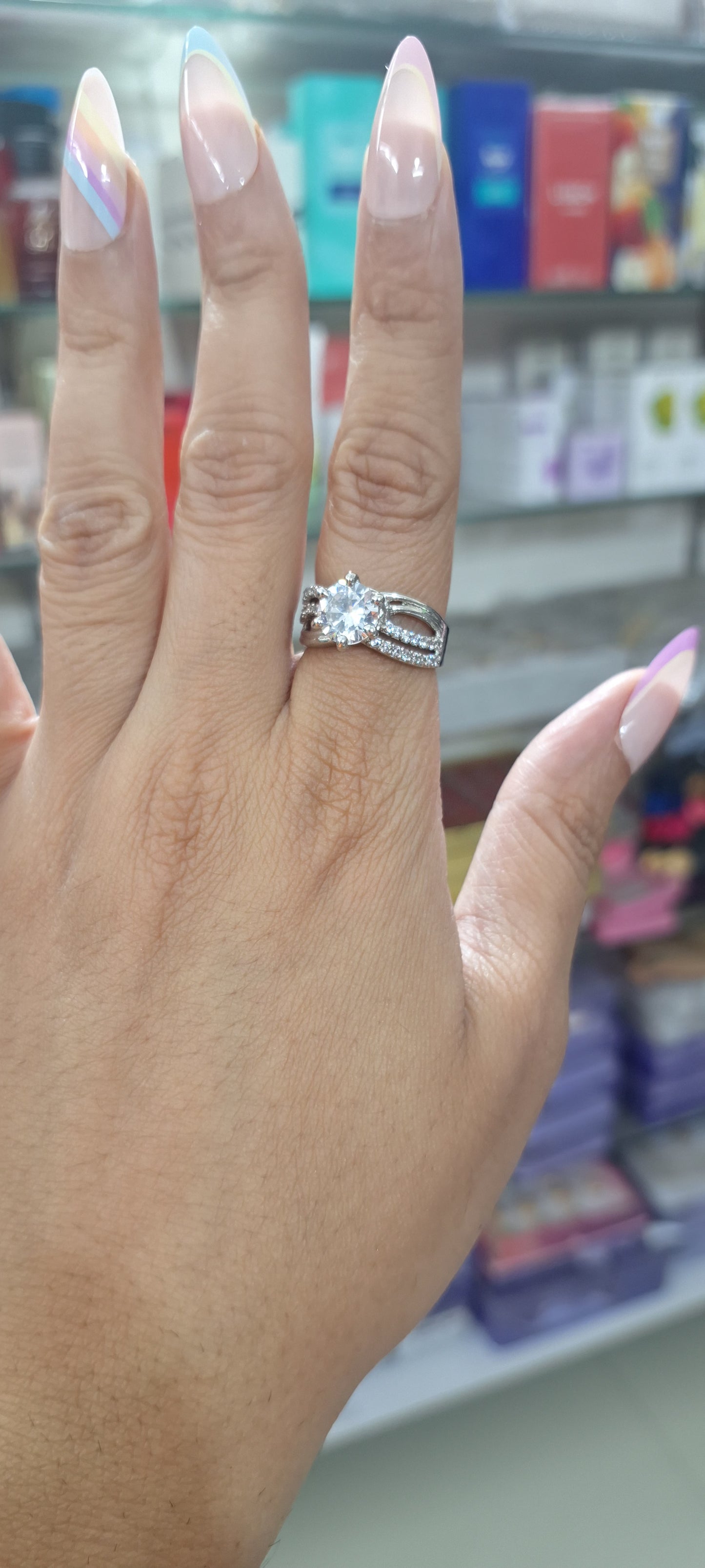 Starcut AD Solitaire Ring