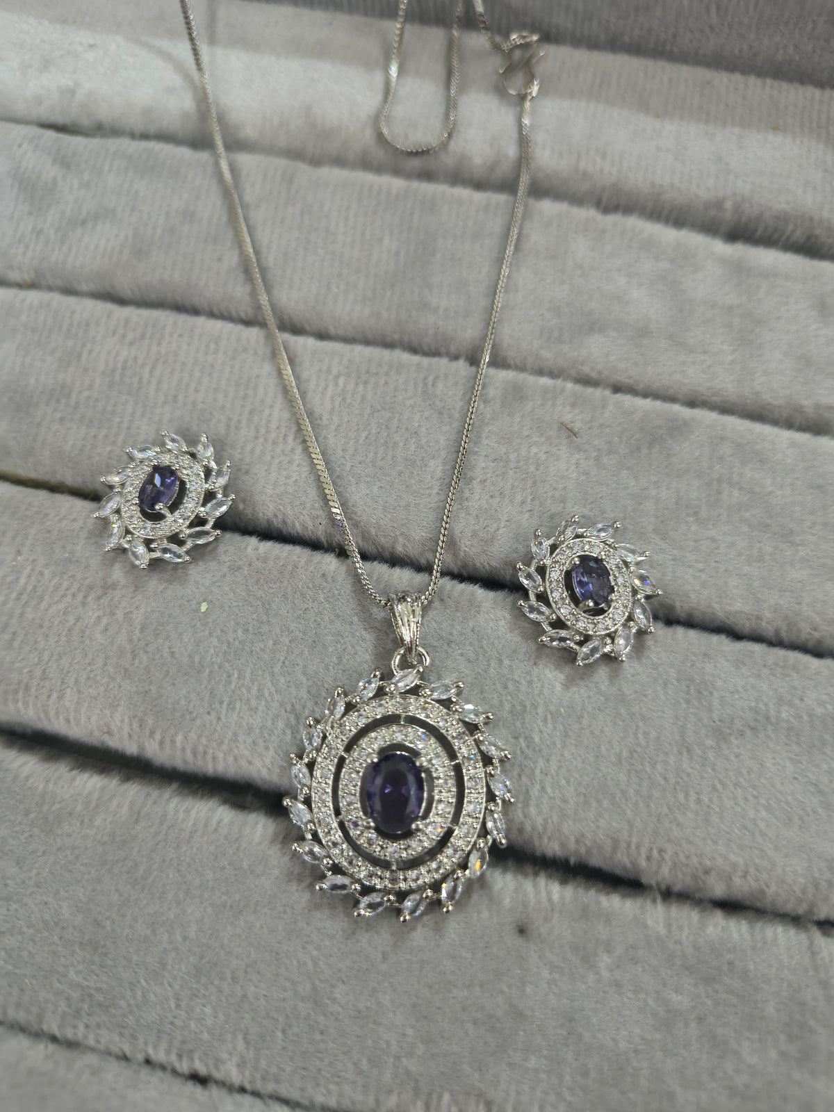 Starcut AD Pendant set