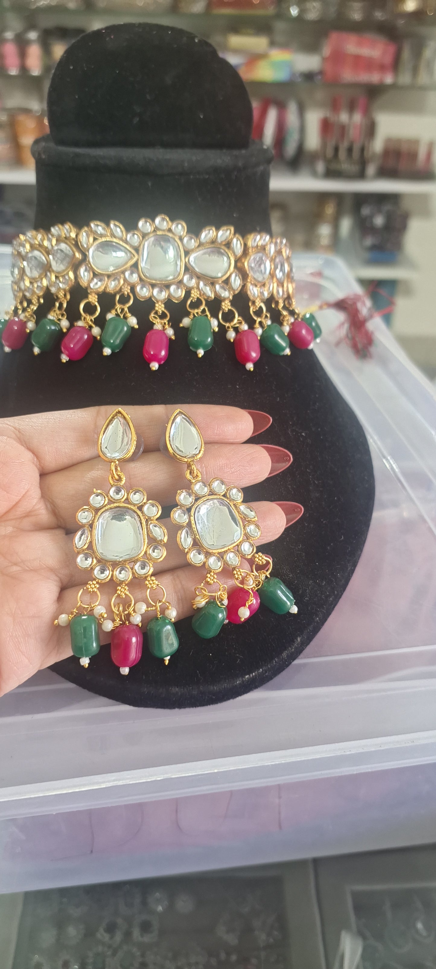 Choker Set
