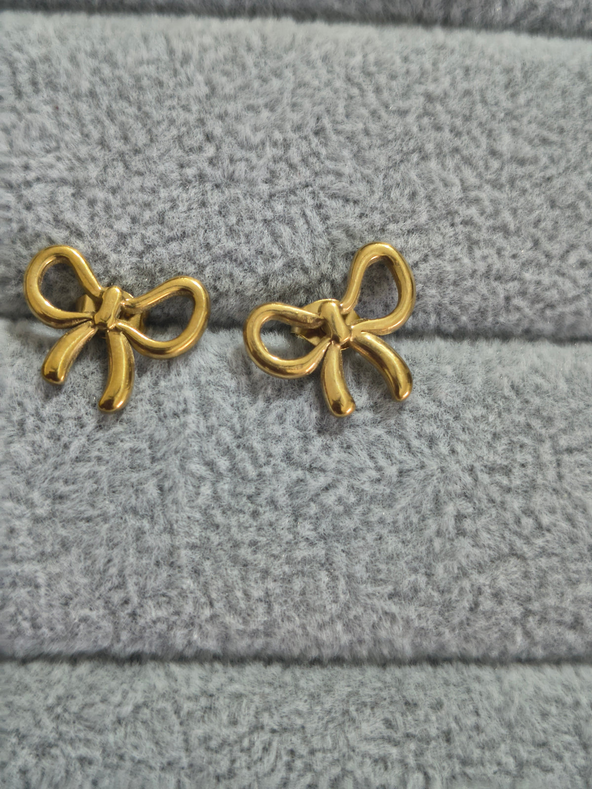 Anti-Tarnish Earring Combo ..

BUY Any 3 at ₹400 + Ship ..