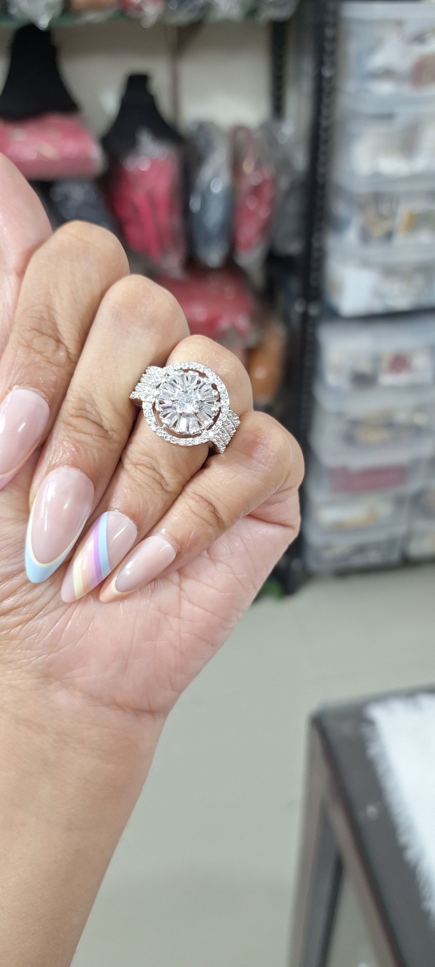 Starcut AD Solitaire Ring