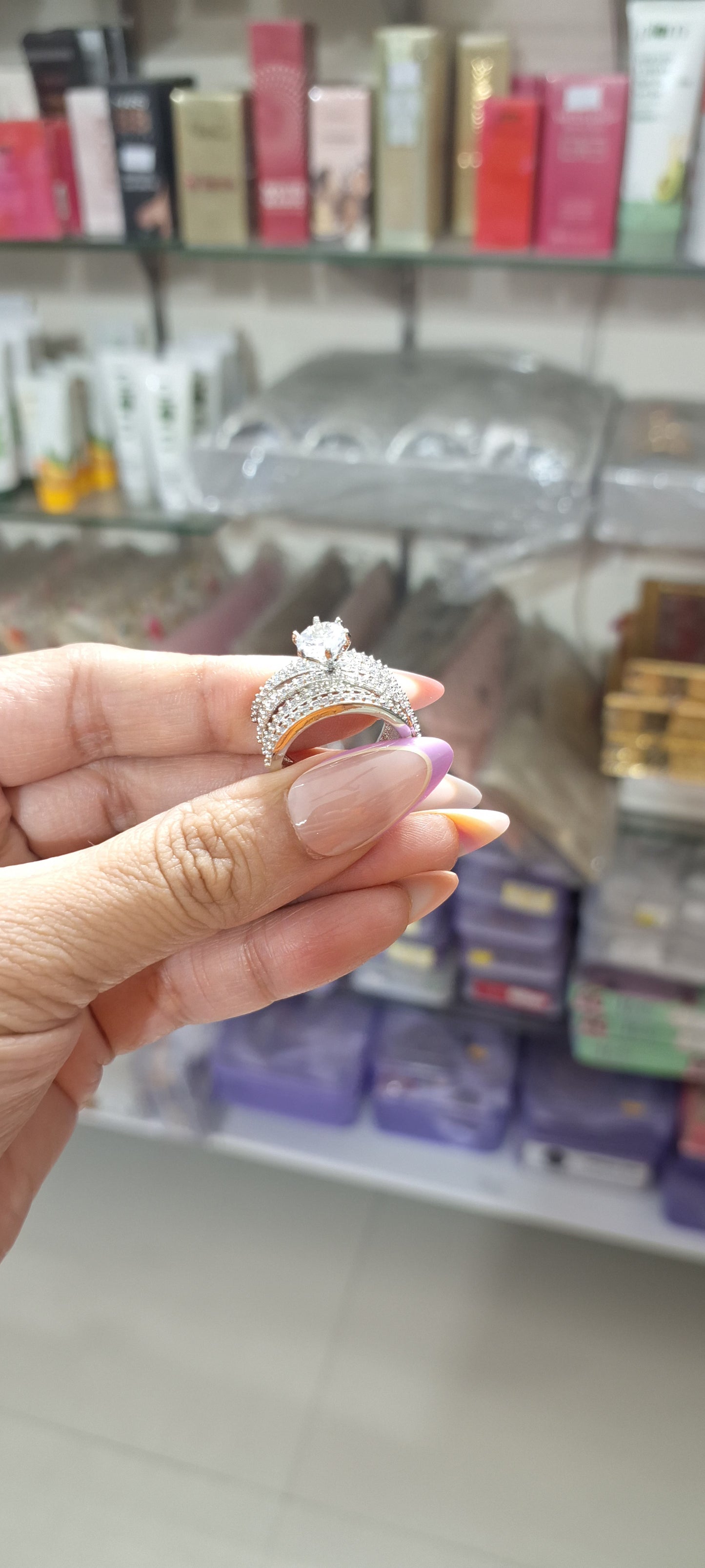 Starcut AD Solitaire Ring
